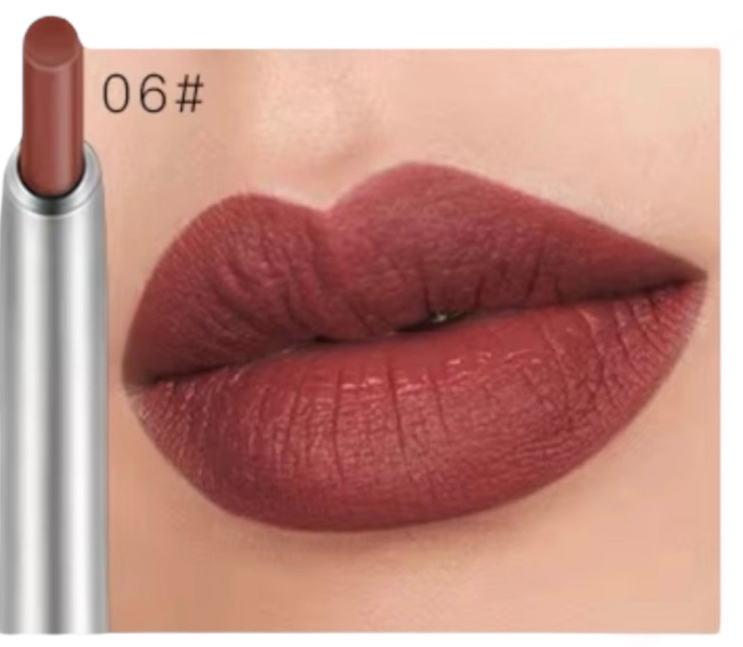 Long Wear Lip Liner